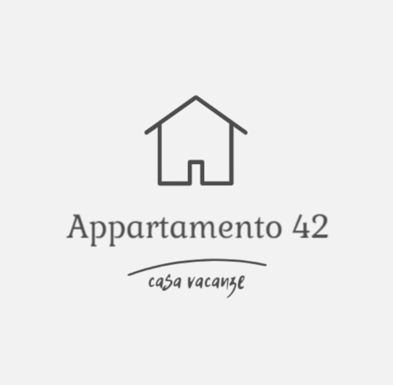 Appartamento 42 Ноикатаро Екстериор снимка